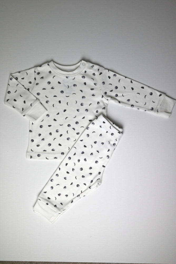 organic_cotton_bamboo_baby_Pyjamas_moon_fluffymoon